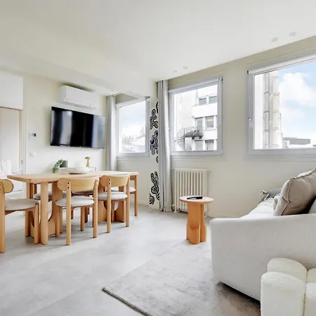 Apartment Champs Elysees - Ponthieu Paris