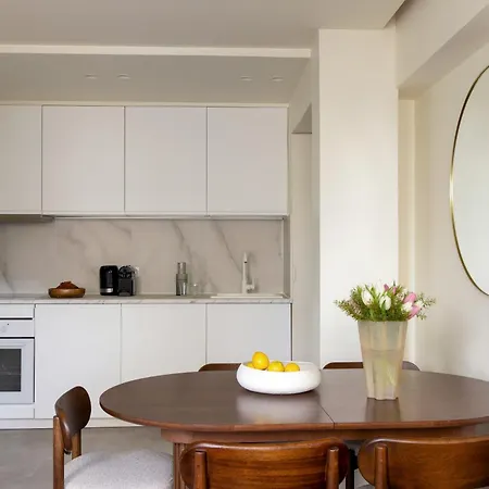 Apartment Champs Elysees - Ponthieu Paris